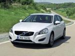 Volvo V60 Plug-in Hybrid 2011 года